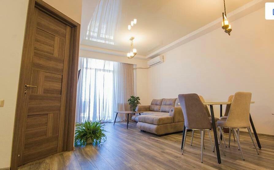 Tikas Home Апартаменты Tbilisi Exterior foto